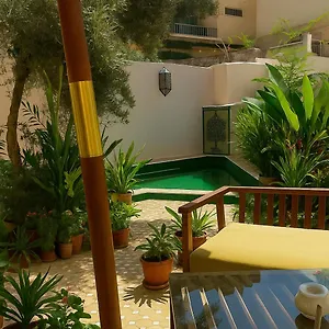 Riad Zawiyat, Fès